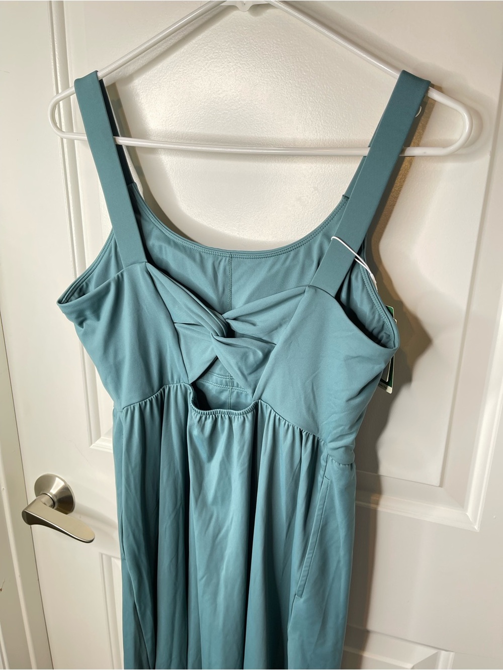 Halara Softly Zero Airy Midi dress. Size M - Picture 6 of 10